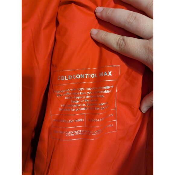 GAP Cold Control Max Red Jacket Womens M Hooded Puffer Water Resistant Coat - Picture 13 of 14